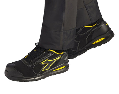 Diadora 181151 werkschoenen laag, aan foto